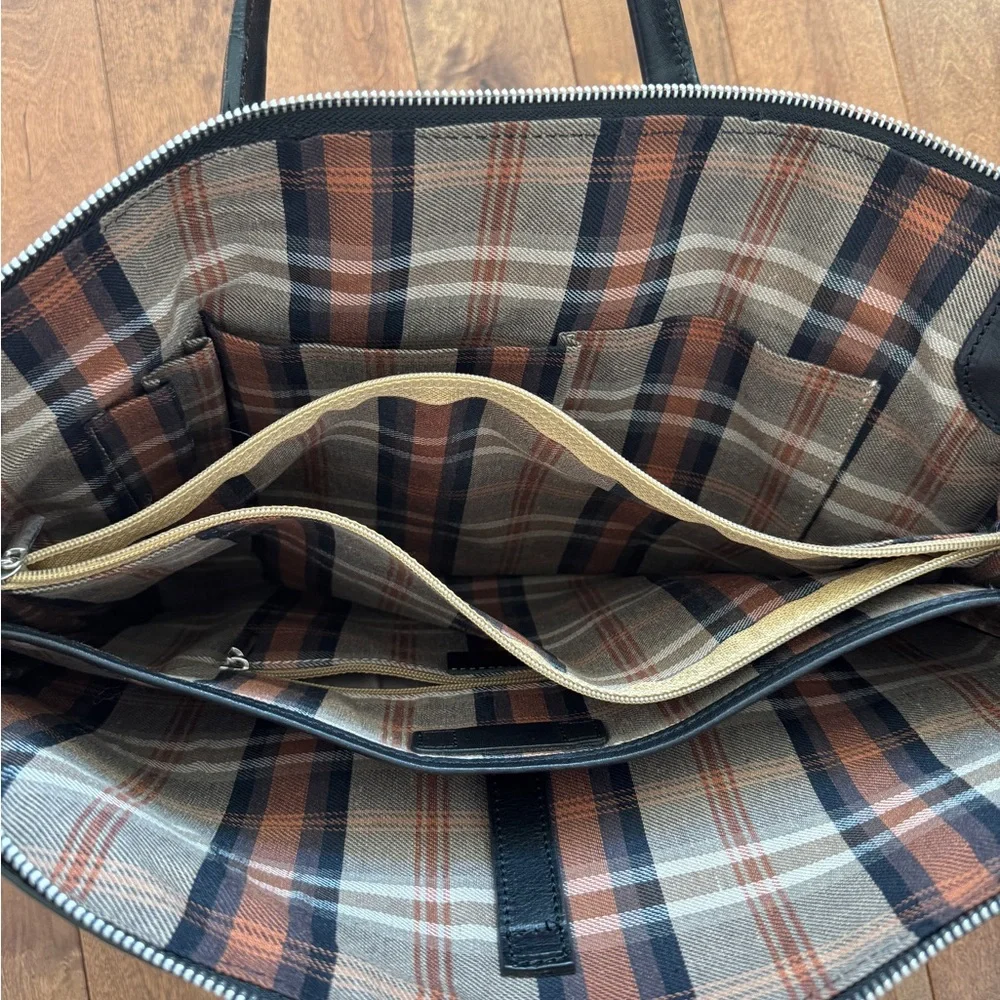 Pampora Business Venture Black Leather Tote Bag - Kelly Inspired